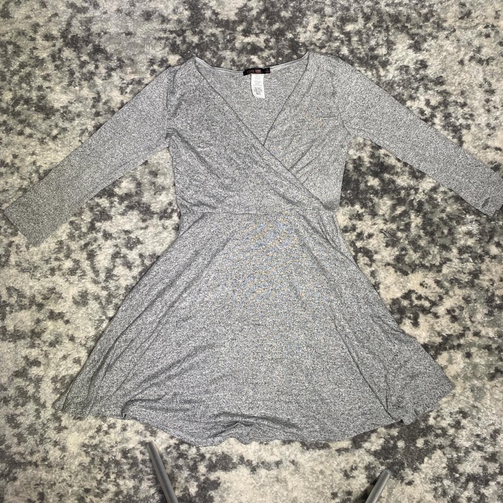 Gray dress